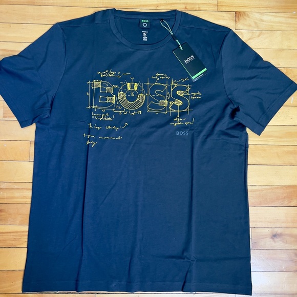 ๐ฅ๐ฅSOLD ๐ฅ๐ฅ๐ฏ Authentic hugo boss t-shirt - Picture 2 of 2